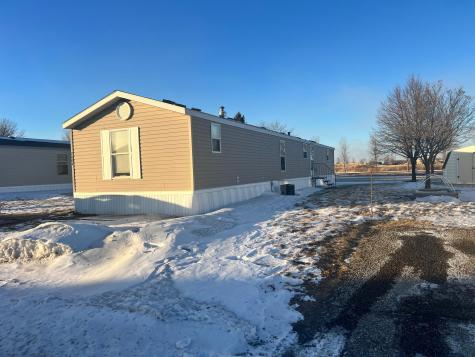 2004 Round Table Road North Mankato MN 56003