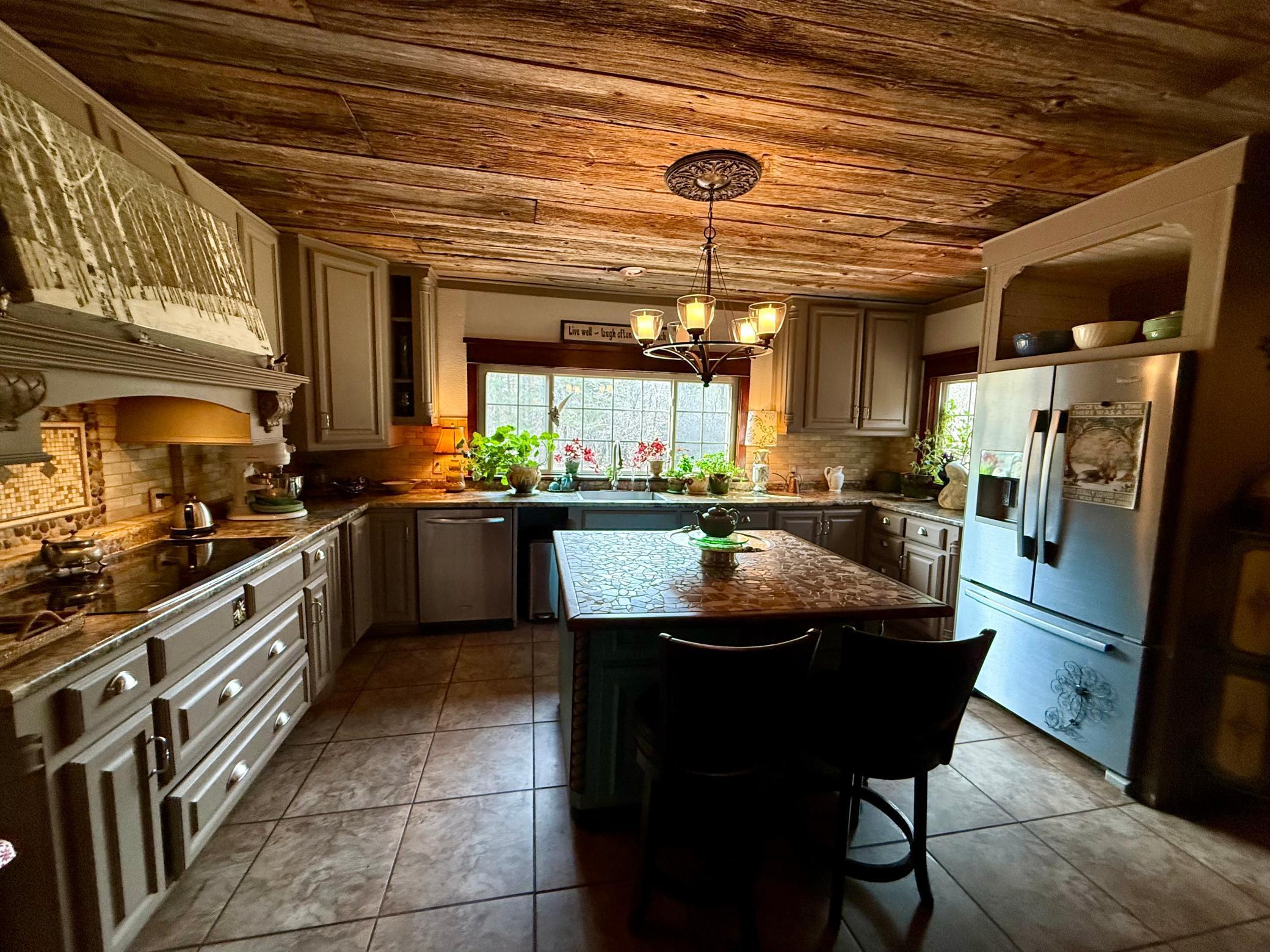 6443 H C Andersen Alle Askov MN 55704