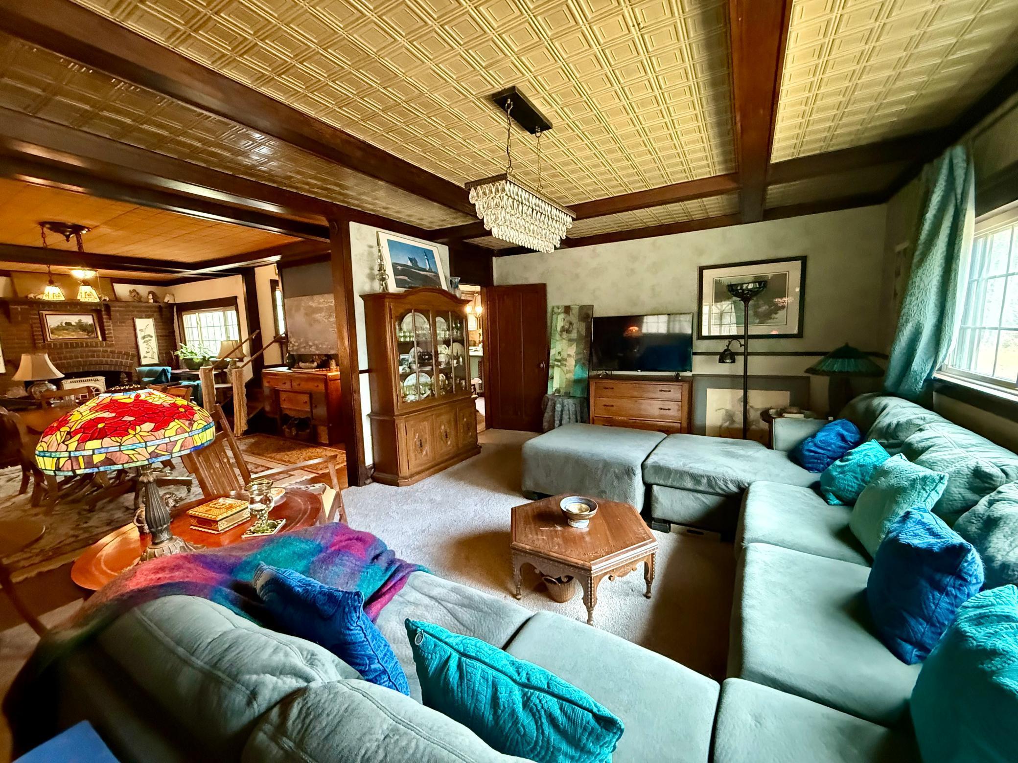 6443 H C Andersen Alle Askov MN 55704