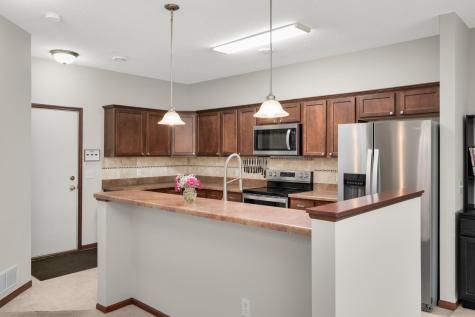 4859 Boatman Lane Inver Grove Heights MN 55076