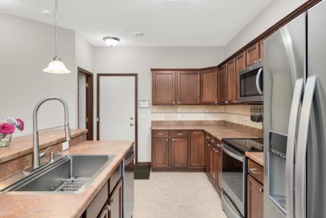 4859 Boatman Lane Inver Grove Heights MN 55076