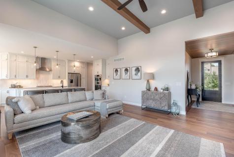 1005 Applewood Court Mankato MN 56001