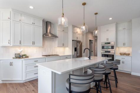 1005 Applewood Court Mankato MN 56001