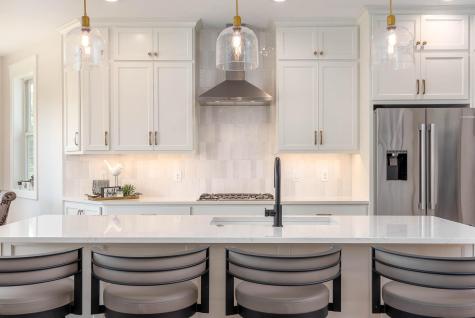 1005 Applewood Court Mankato MN 56001