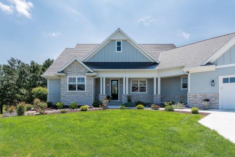 1005 Applewood Court Mankato MN 56001