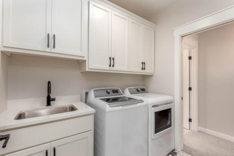 1005 Applewood Court Mankato MN 56001