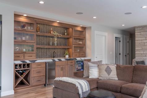 1005 Applewood Court Mankato MN 56001