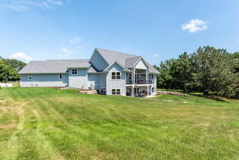 1005 Applewood Court Mankato MN 56001