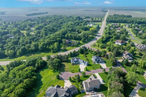 1005 Applewood Court Mankato MN 56001