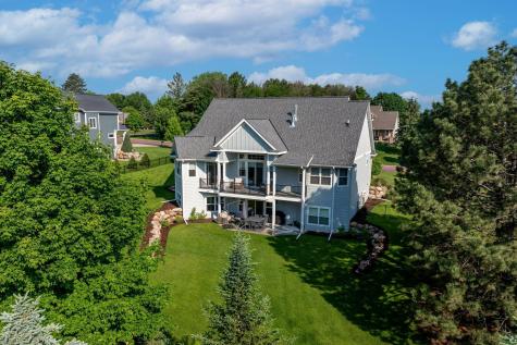 1005 Applewood Court Mankato MN 56001