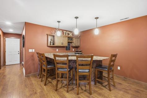 825 18th Avenue W West Fargo ND 58078