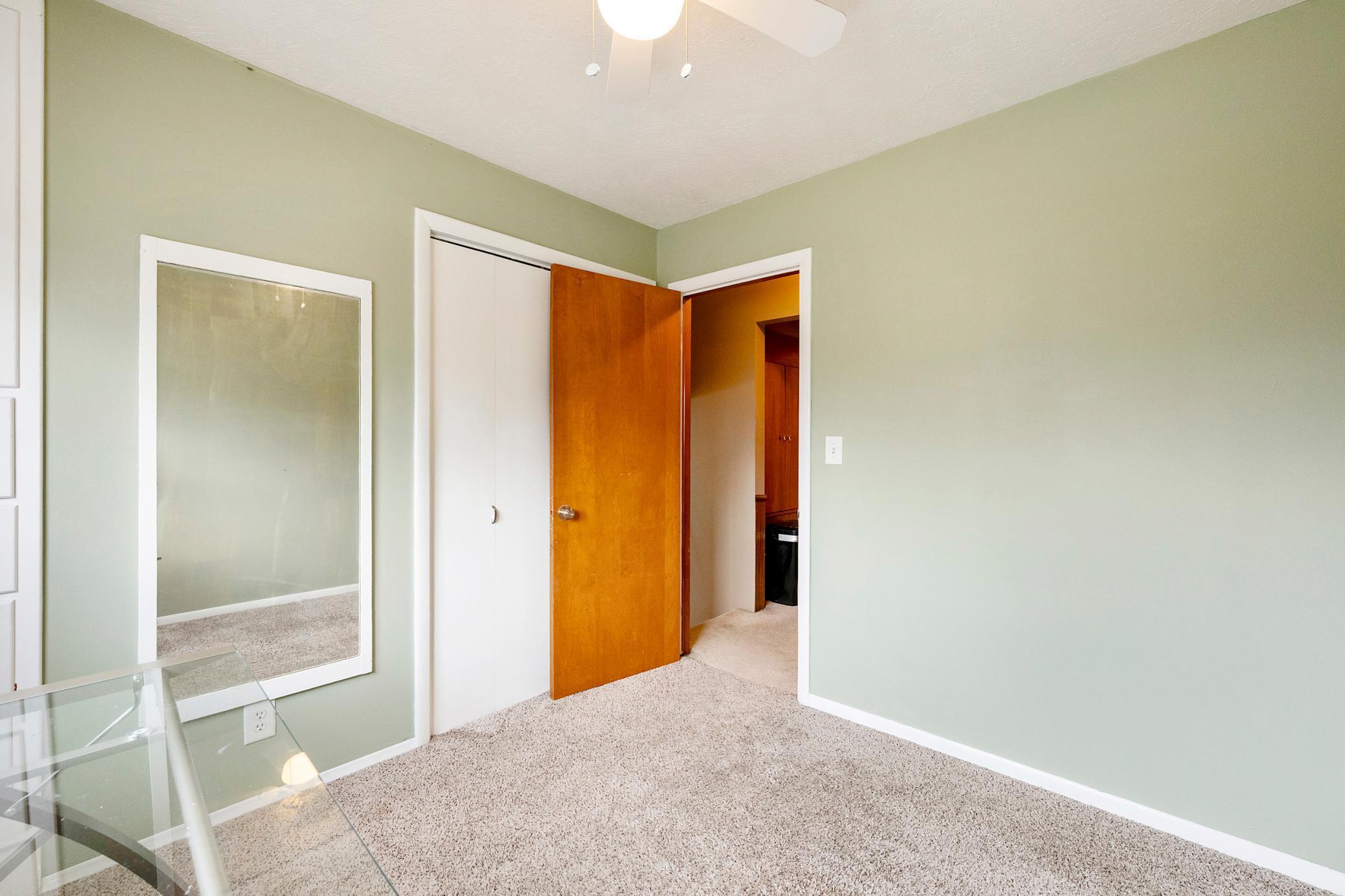 1319 7th Lane Anoka MN 55303