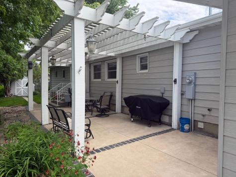 223 10th Avenue Worthington MN 56187