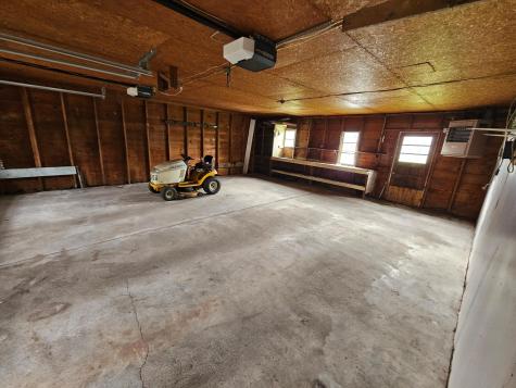 515 1st Street W Hunter ND 58048