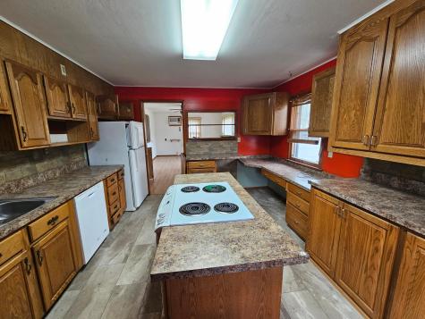 515 1st Street W Hunter ND 58048