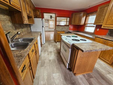 515 1st Street W Hunter ND 58048