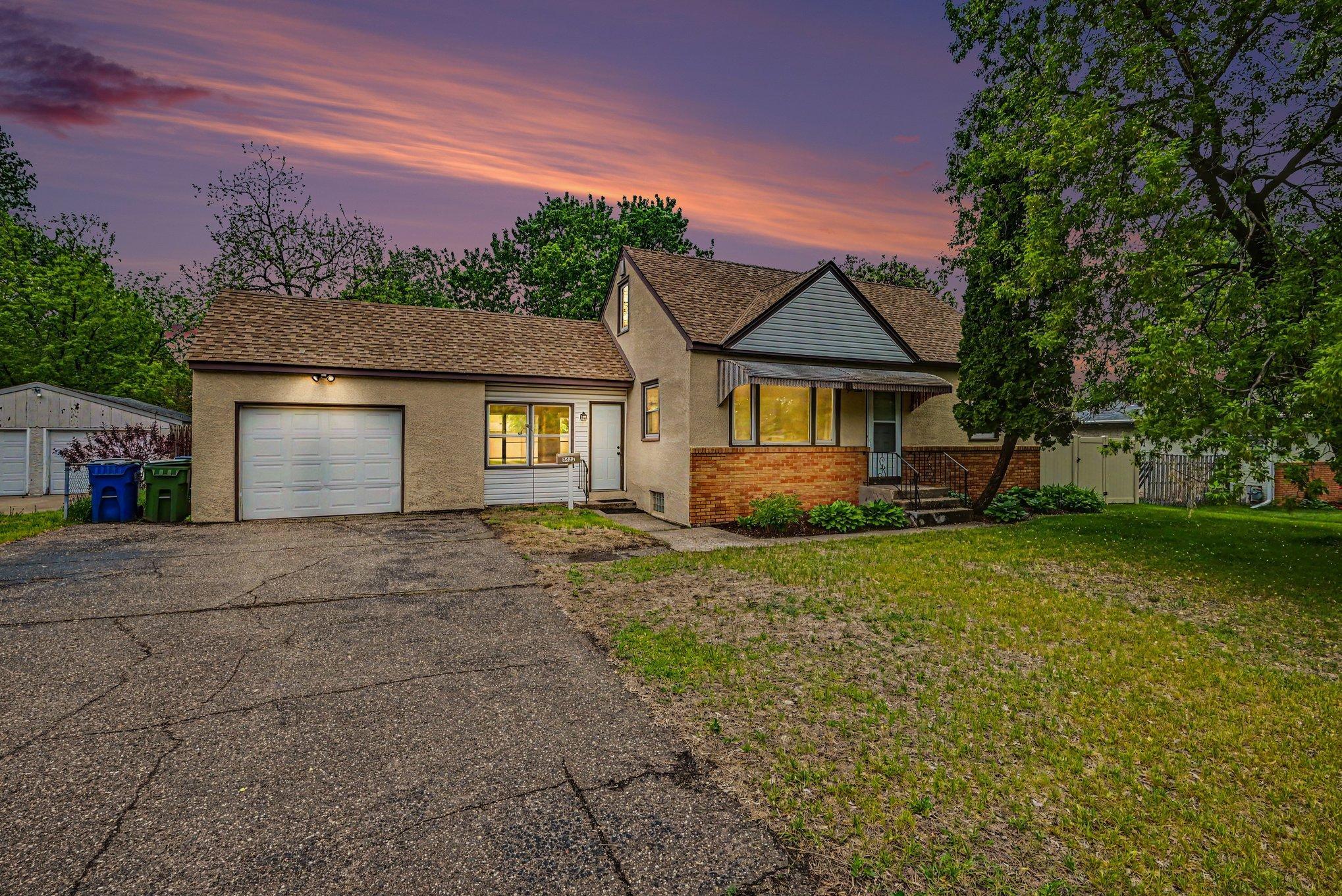 5422 Madison Street NE Fridley MN 55421