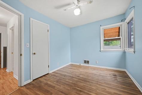 5422 Madison Street NE Fridley MN 55421