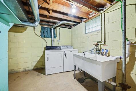 5422 Madison Street NE Fridley MN 55421