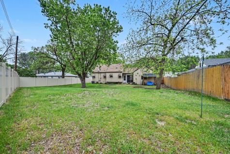 5422 Madison Street NE Fridley MN 55421