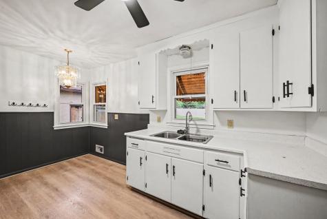 5422 Madison Street NE Fridley MN 55421