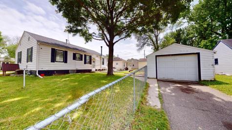 917 Valley Avenue Albert Lea MN 56007