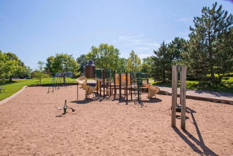 4047 Louisiana Avenue N New Hope MN 55427