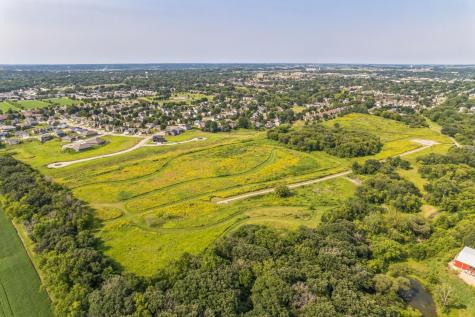 911 Milborne Lane NW Rochester MN 55901