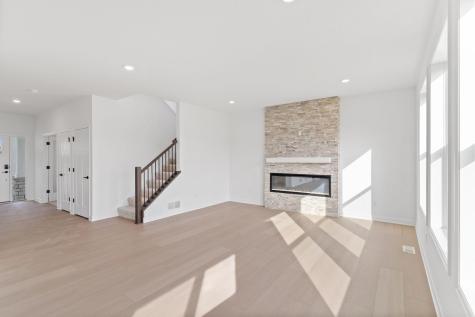 911 Milborne Lane NW Rochester MN 55901