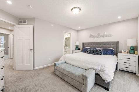 6682 Wildflower Way Minnetrista MN 55331
