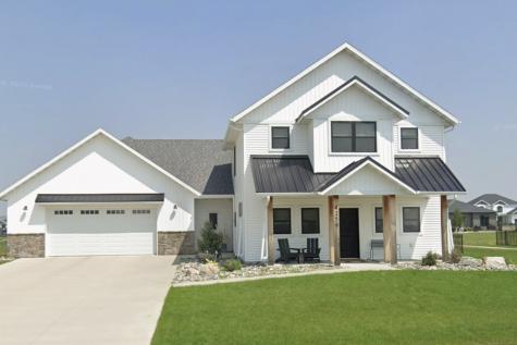 4259 Bristlecone Loop S Fargo ND 58104