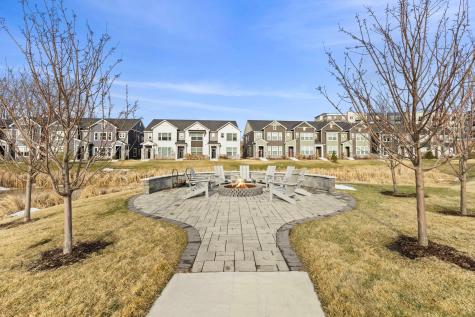 14540 Twin Lakes Circle Burnsville MN 55306