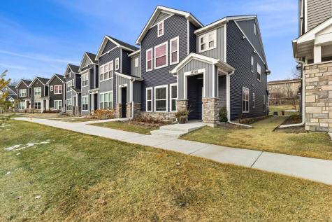 14540 Twin Lakes Circle Burnsville MN 55306