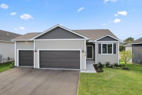 1214 Compton Avenue River Falls WI 54022