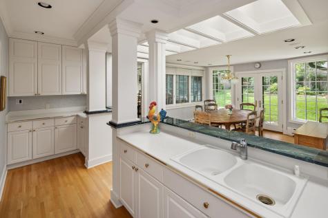 2617 Dean Parkway Minneapolis MN 55416