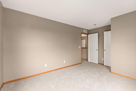 720 Princeton Avenue Shakopee MN 55379