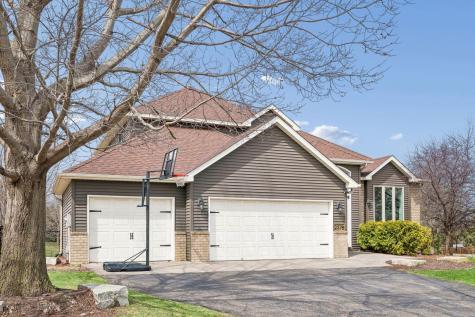 2378 Manuela Drive Chaska MN 55318