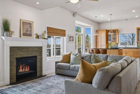 2378 Manuela Drive Chaska MN 55318