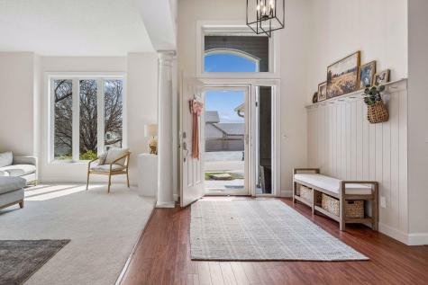 2378 Manuela Drive Chaska MN 55318