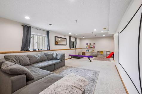 2378 Manuela Drive Chaska MN 55318