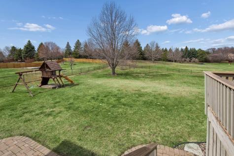 2378 Manuela Drive Chaska MN 55318