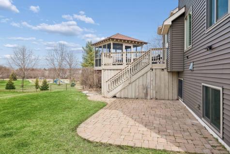 2378 Manuela Drive Chaska MN 55318