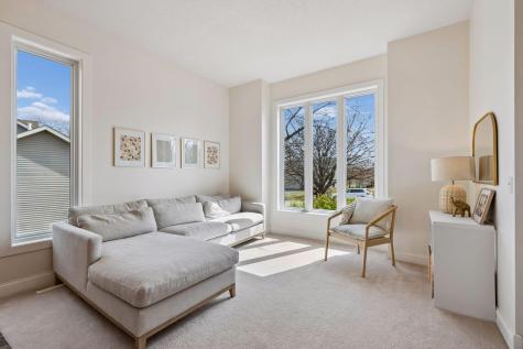 2378 Manuela Drive Chaska MN 55318