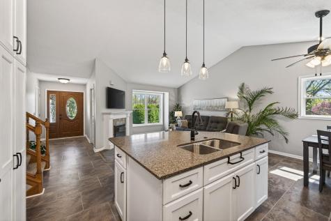 9325 Andrea Drive Woodbury MN 55125