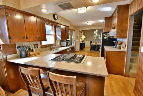1715 Hillcrest Road Saint Cloud MN 56303