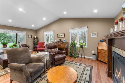 2998 Burnside Avenue Eagan MN 55121