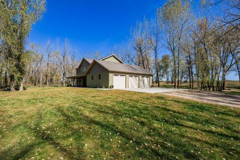 996 190th Street N Hawley MN 56549