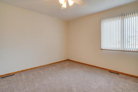 560 41st Avenue S Moorhead MN 56560