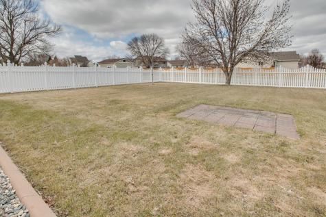 560 41st Avenue S Moorhead MN 56560