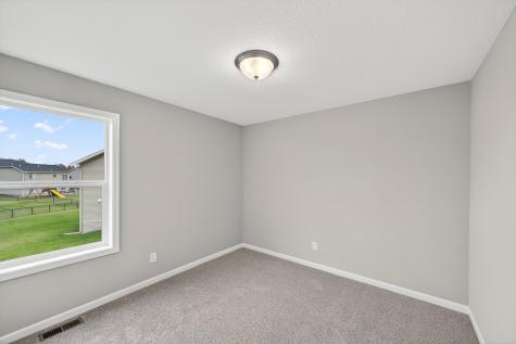 915 Yellowcrest Street SW Delano MN 55328